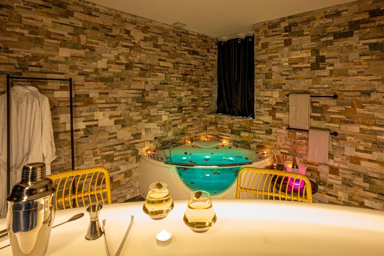 Cocon Relax - Jacuzzi - Cinema Apartment Montbéliard Exterior foto